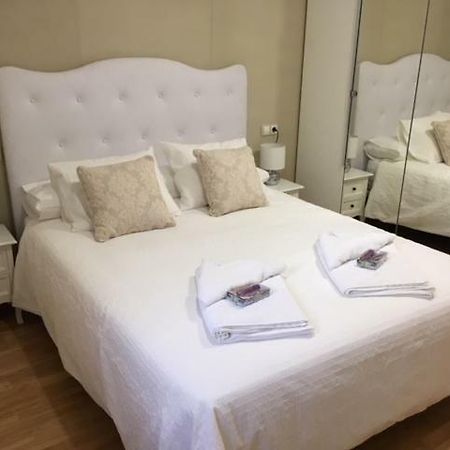 Alojamiento La Rosaleda Ponferrada Extérieur photo
