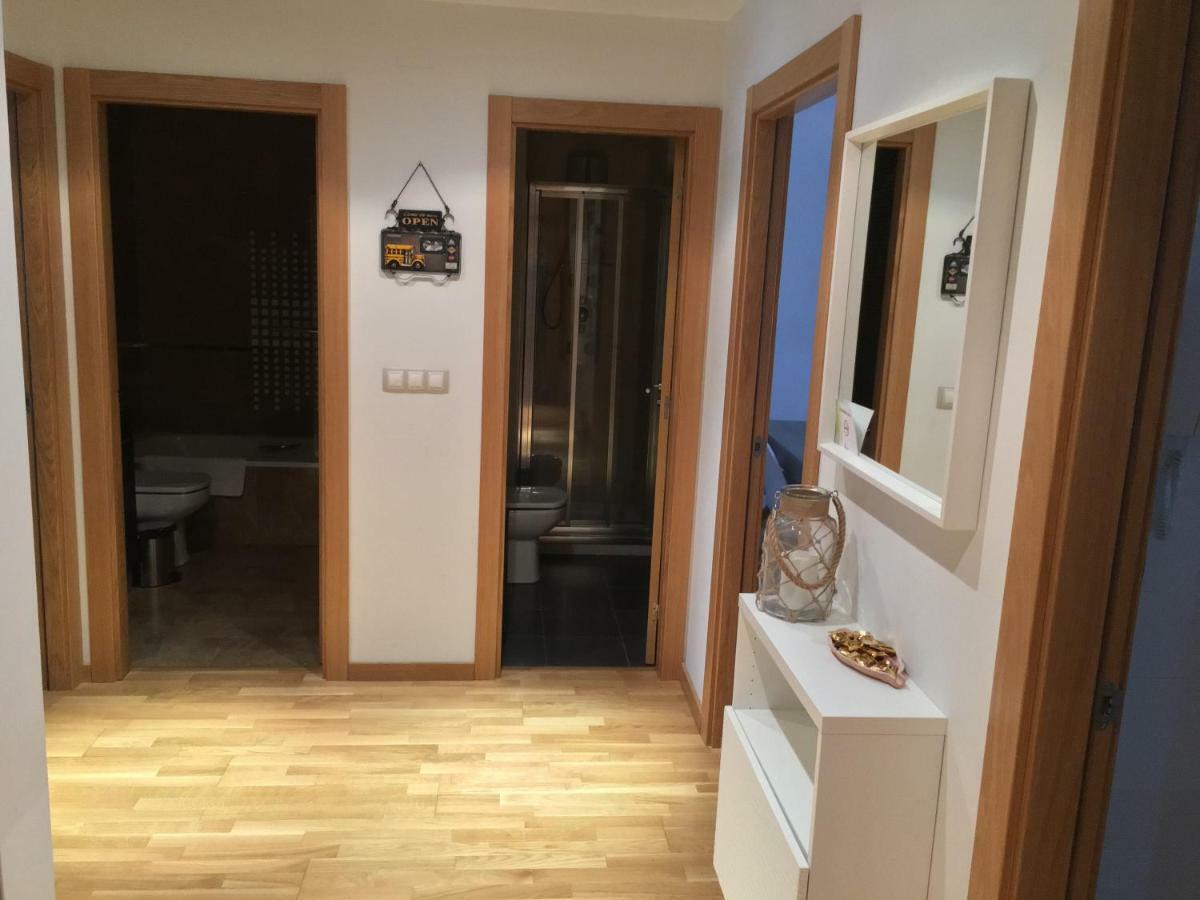 Alojamiento La Rosaleda Ponferrada Extérieur photo